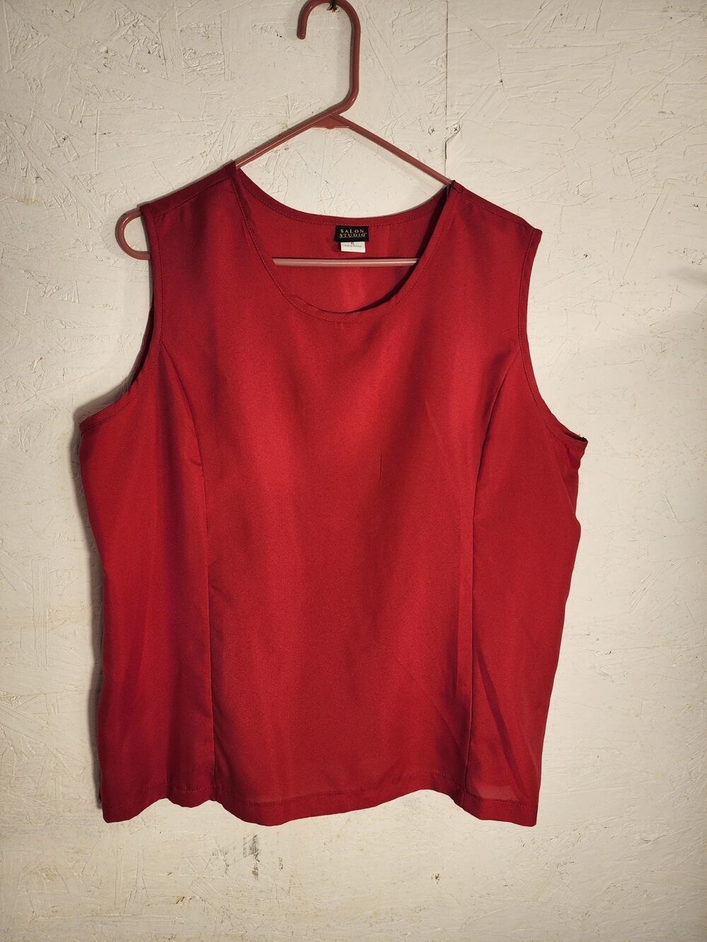 Salon Studio Sleeveless Red Top XL